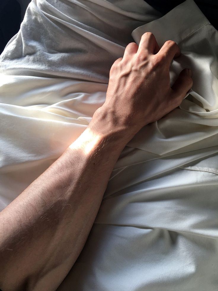 Scan IA d'une main veineuse dans l'app Hand Max